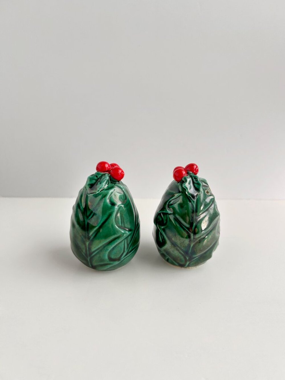 Vintage Christmas Holly Salt & Pepper Shakers